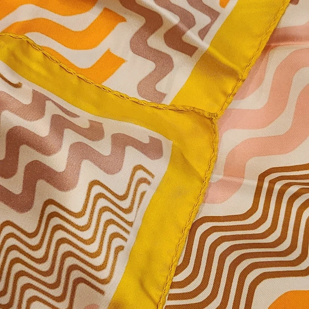 Vintage Missoni 100% Silk Scarf Yellow Orange Pink Zigzag Chevron Made In Italy
